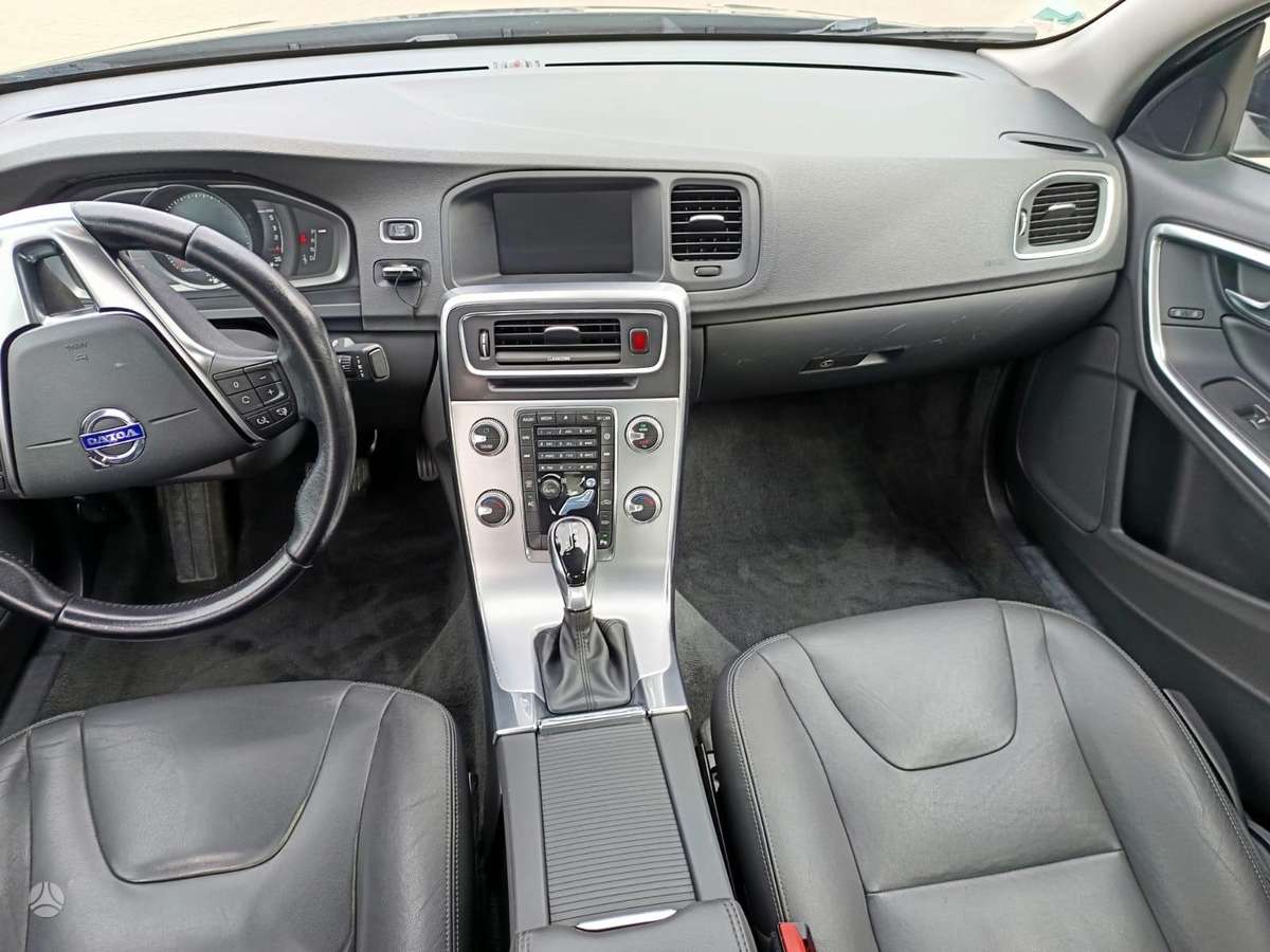 Volvo S60 - 8