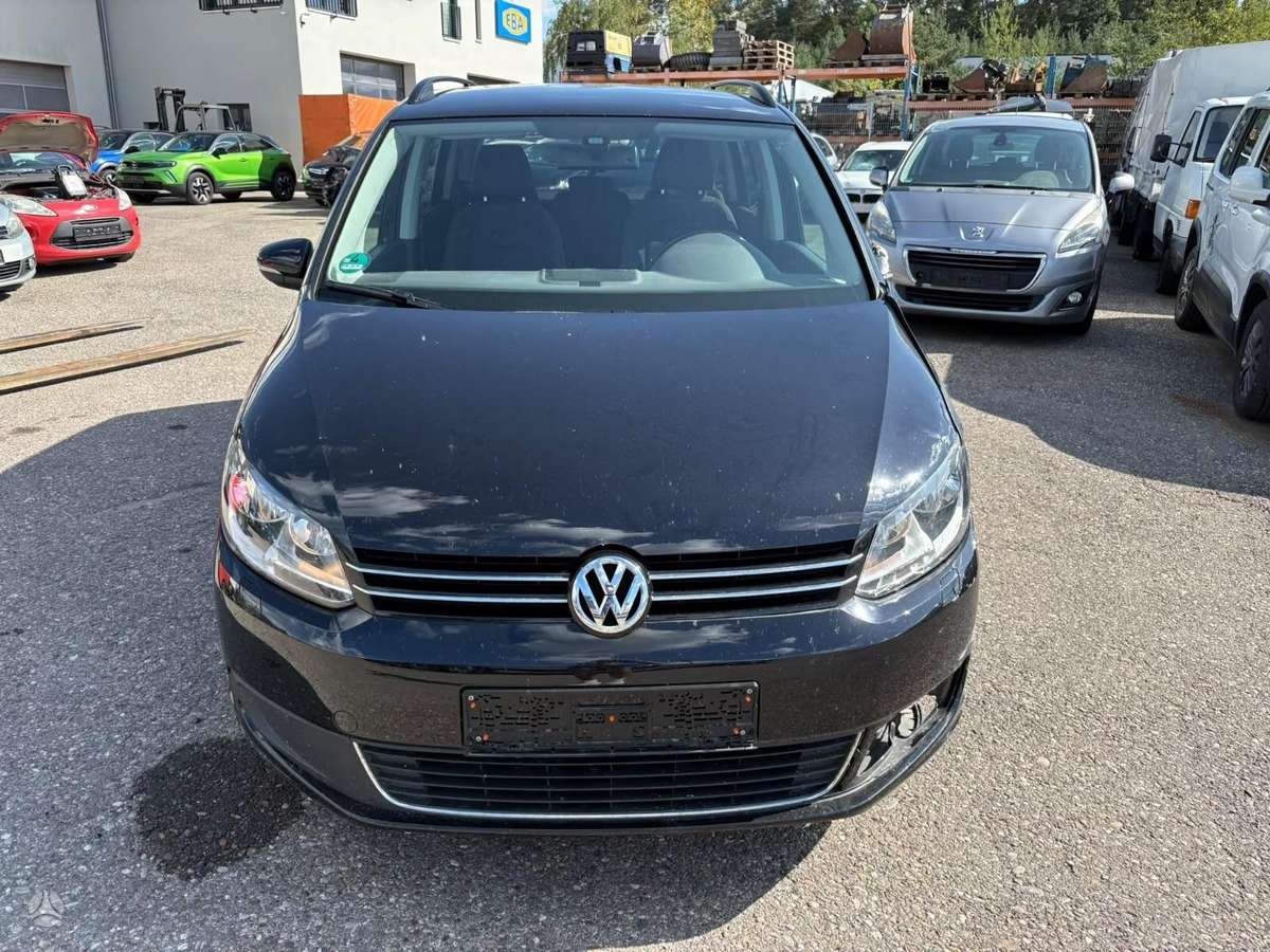 Volkswagen Touran по частям