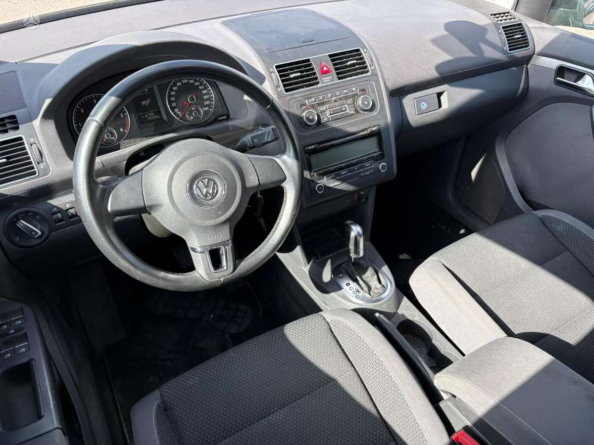 Volkswagen Touran dalimis