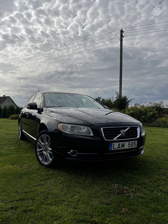 Volvo S80 - 1