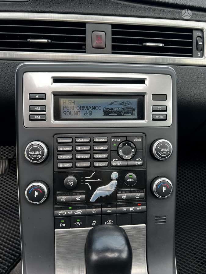 Volvo S80 - 12