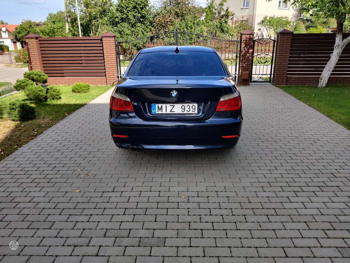 BMW 525, 3.0 l., Седан