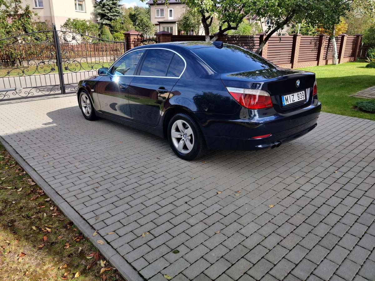 BMW 525, 3.0 l., Седан