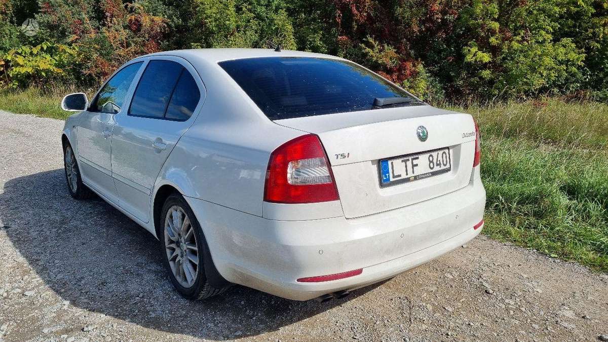 Škoda Octavia - 5