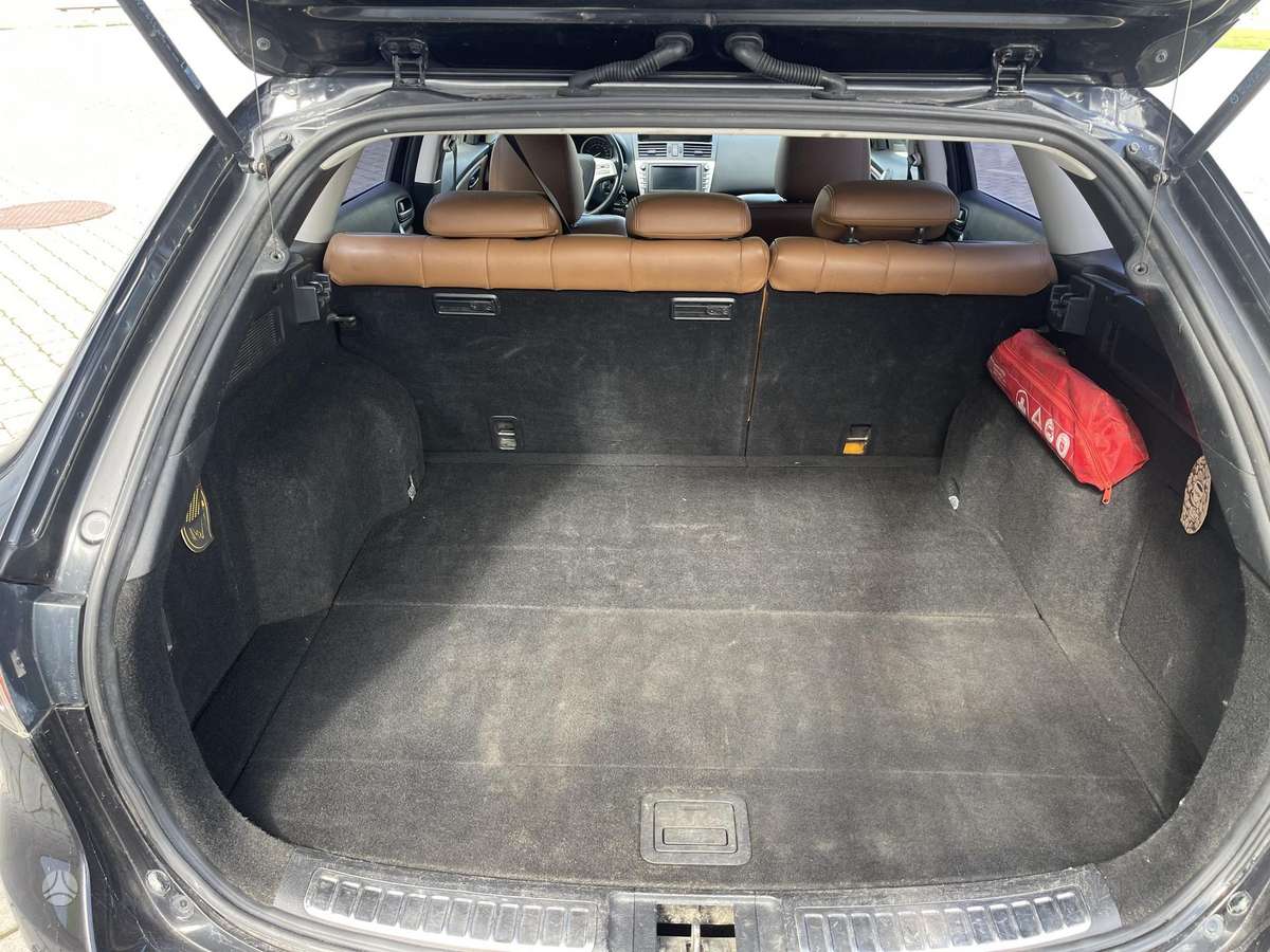 Mazda 6, 2.0 l., universalas