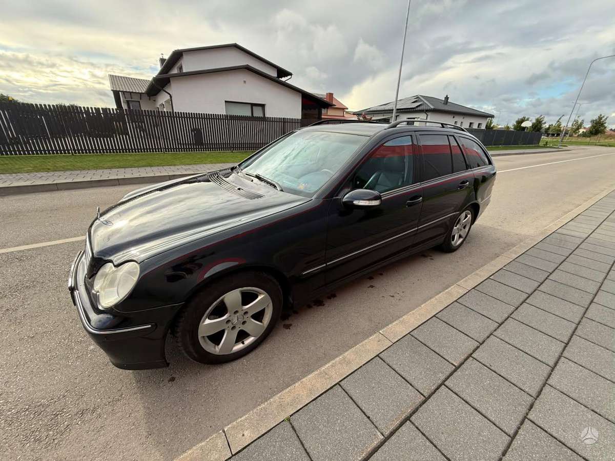Mercedes-Benz C220 - 7