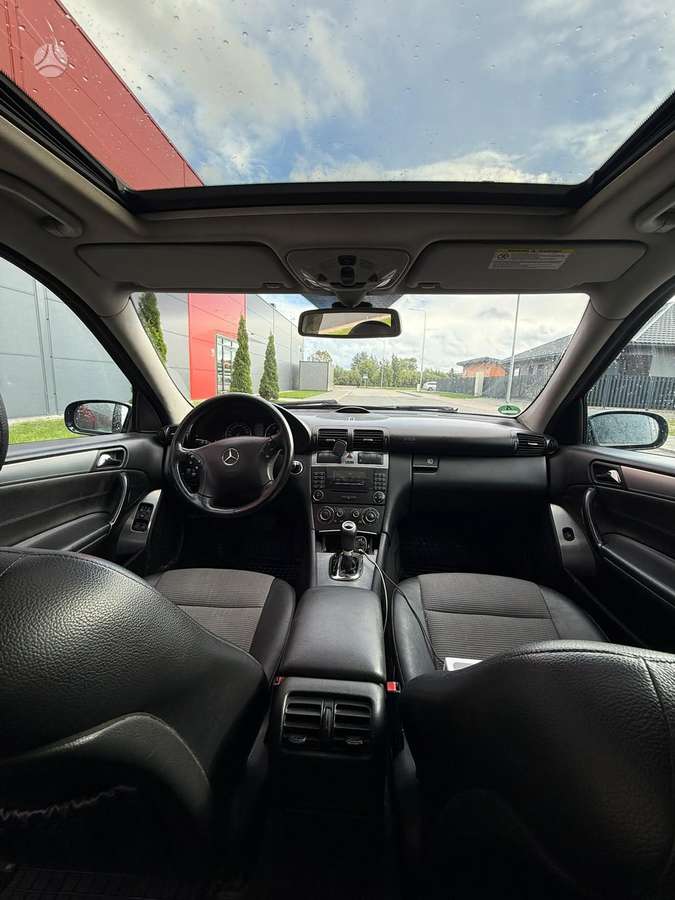 Mercedes-Benz C220 - 8