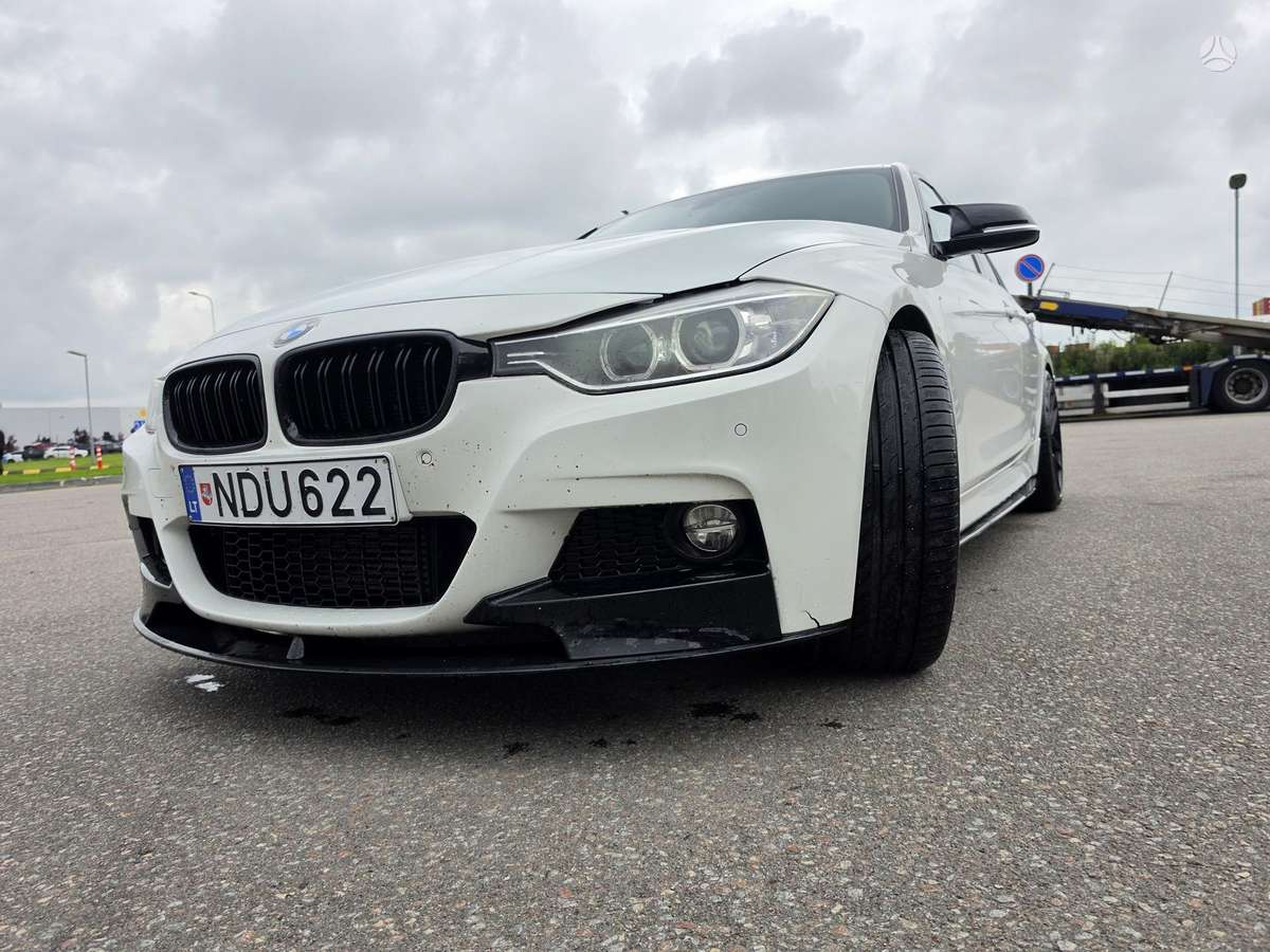 BMW 328, 2.0 l., Седан