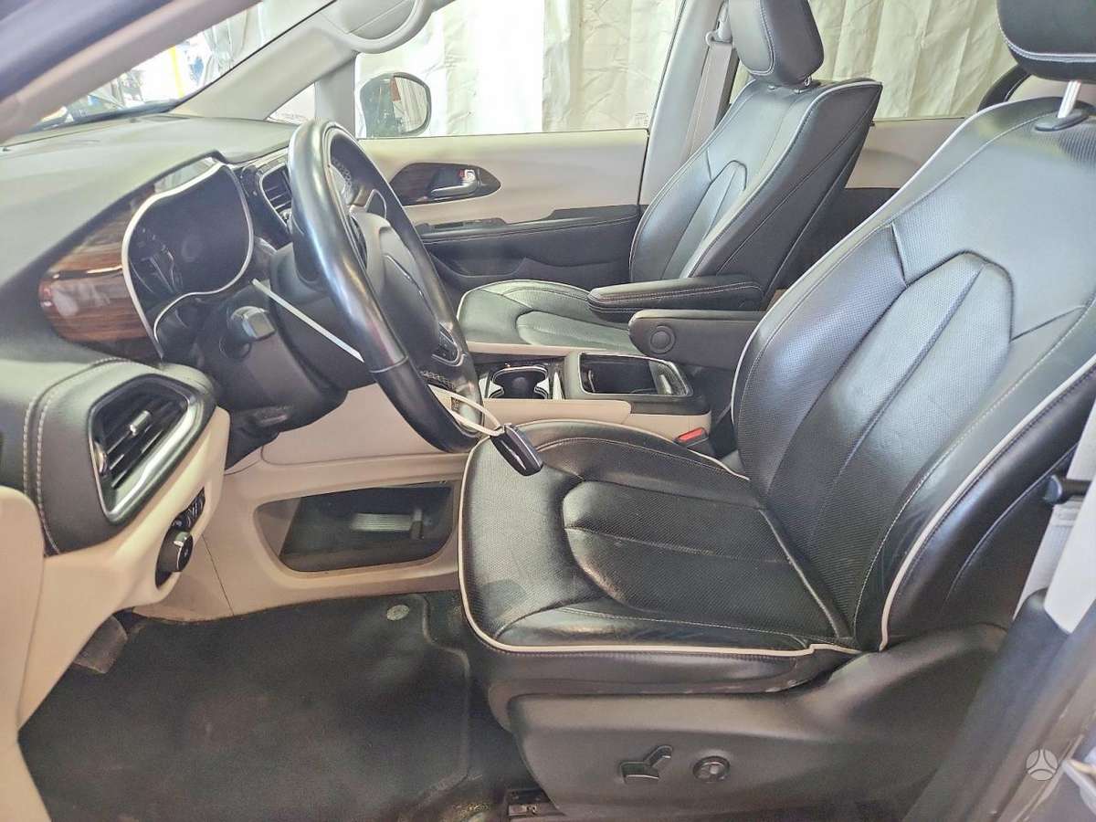 Chrysler Pacifica, 3.6 l., Минивэн