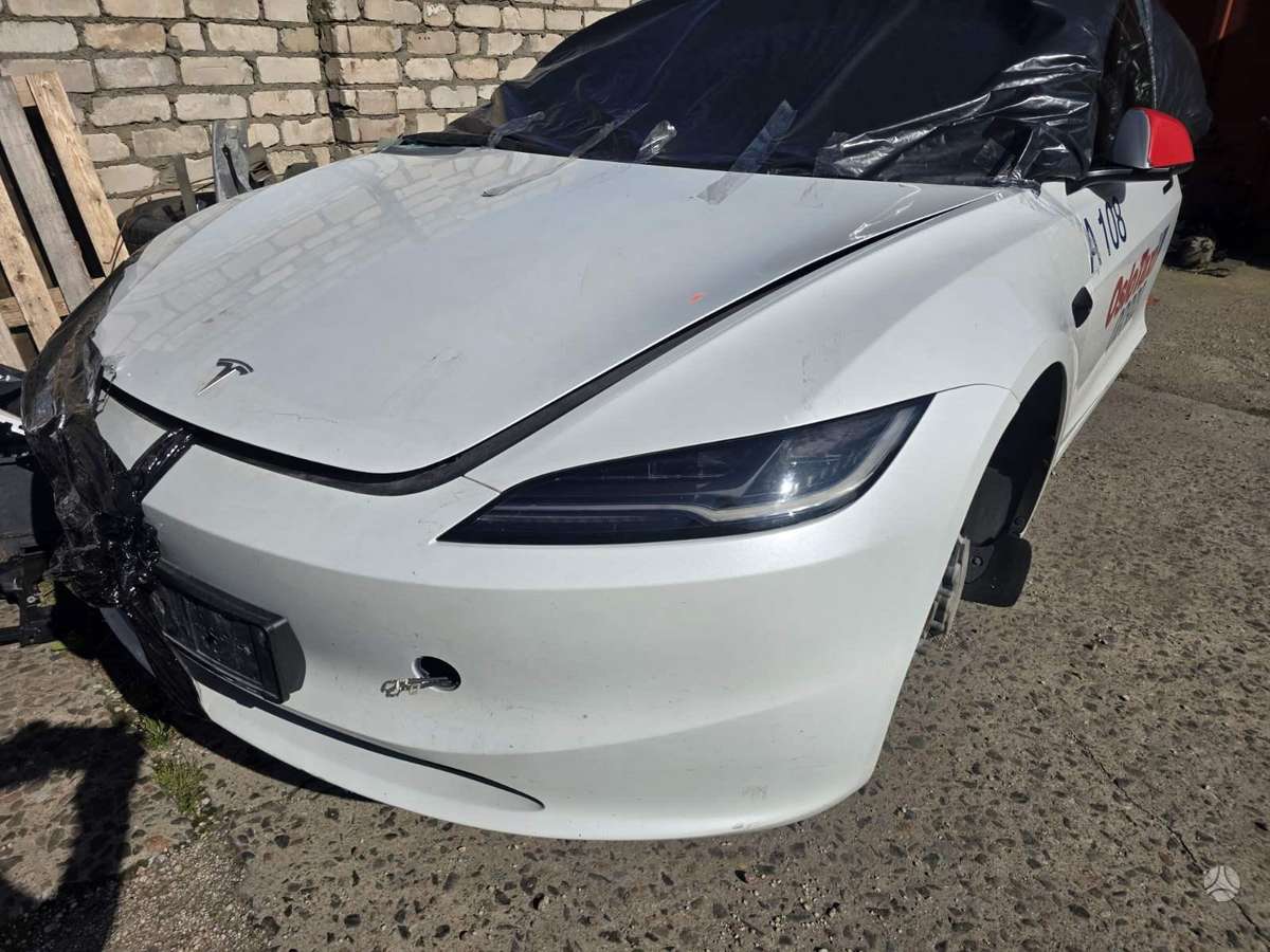 Tesla Model 3, 1714047-EC-D, детали кузова