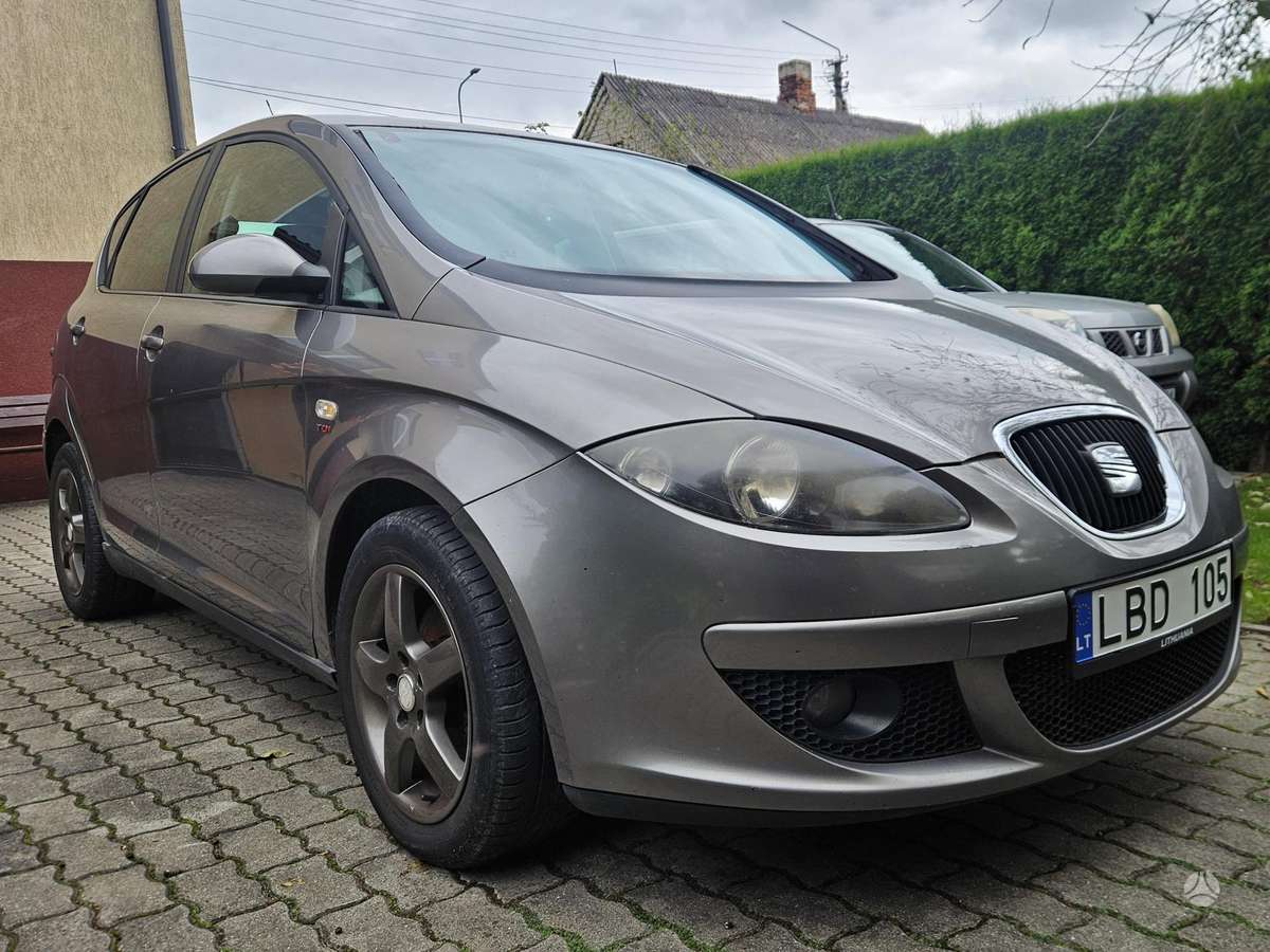 SEAT Altea - 1