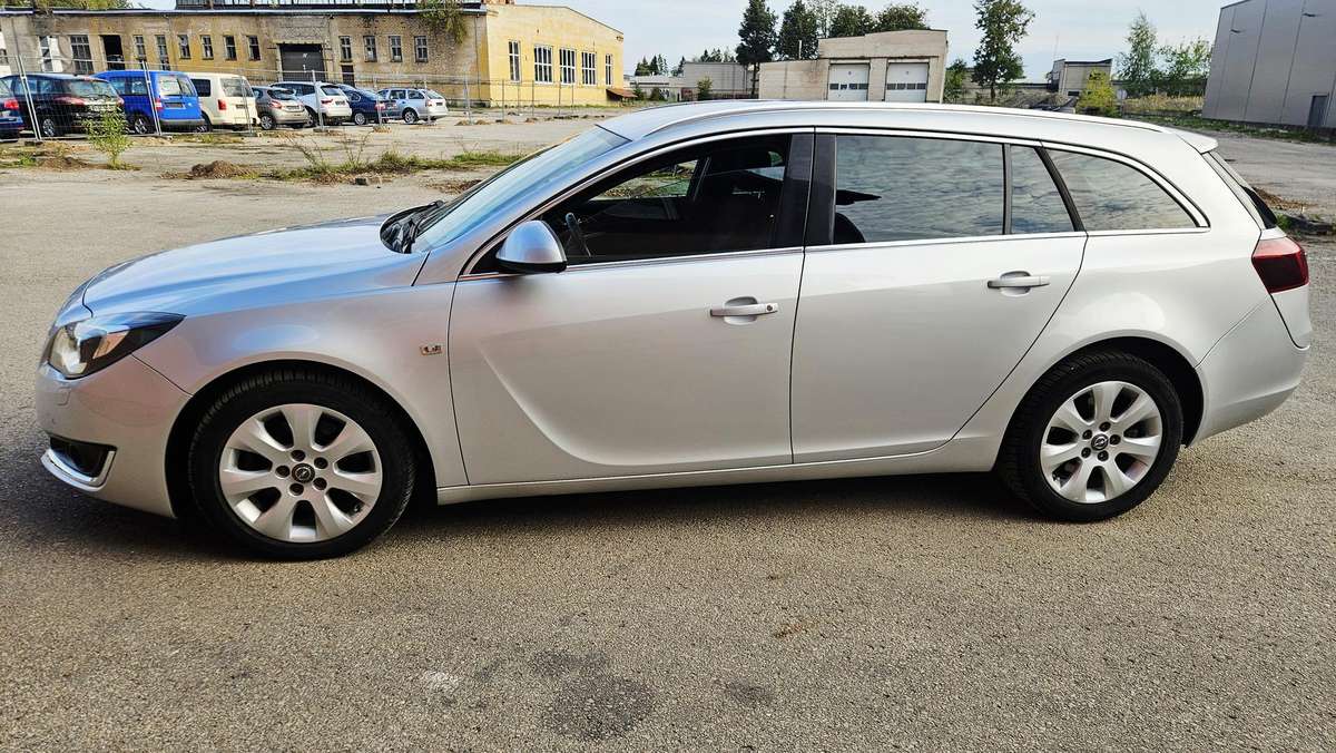 Opel Insignia, 2.0 l., Универсал