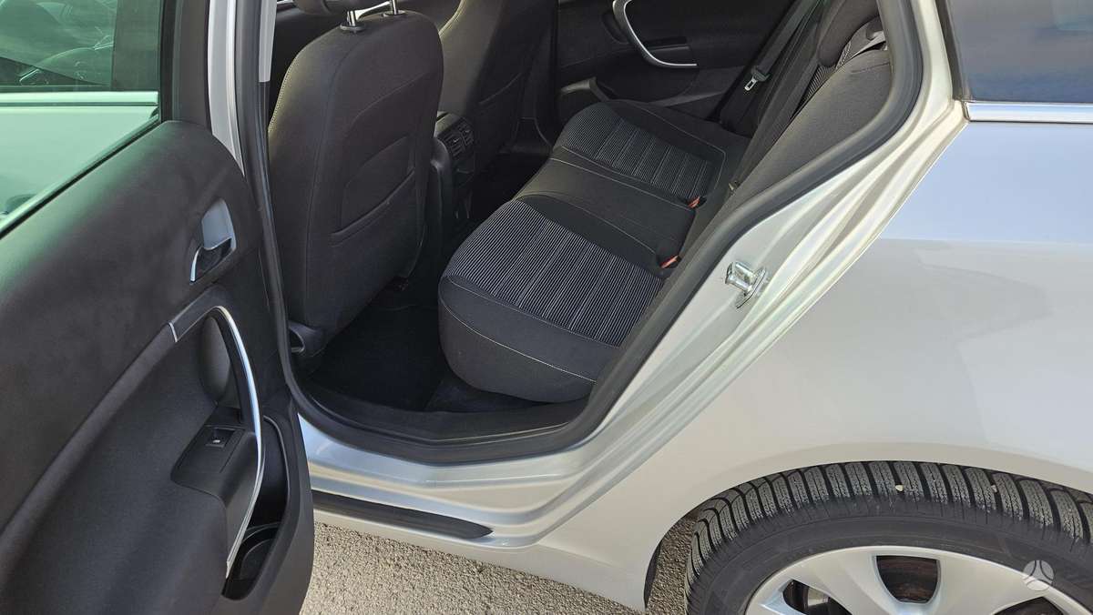 Opel Insignia, 2.0 l., Универсал