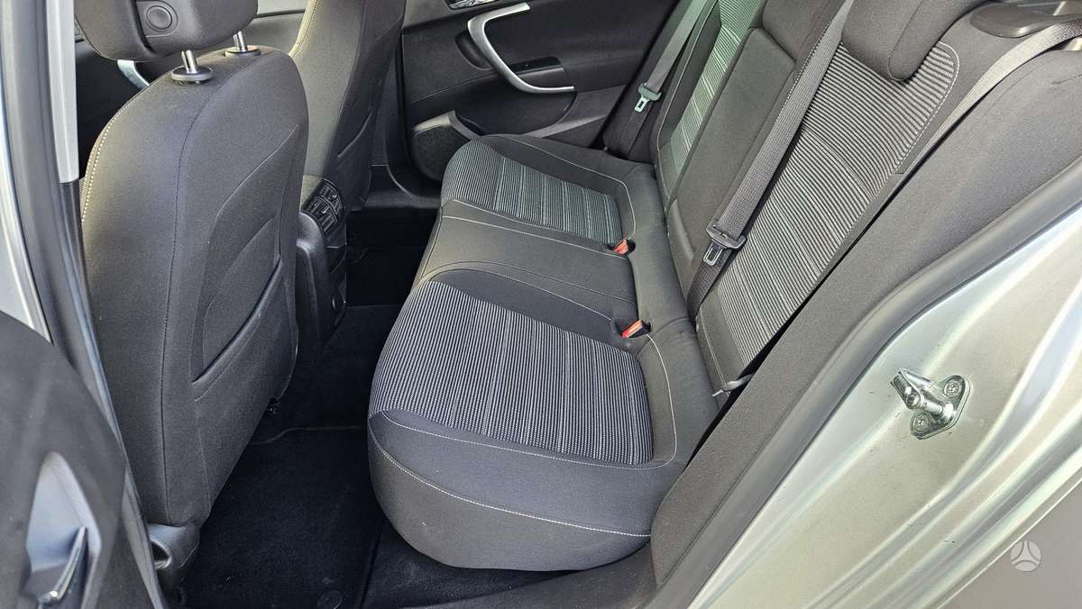 Opel Insignia, 2.0 l., universalas
