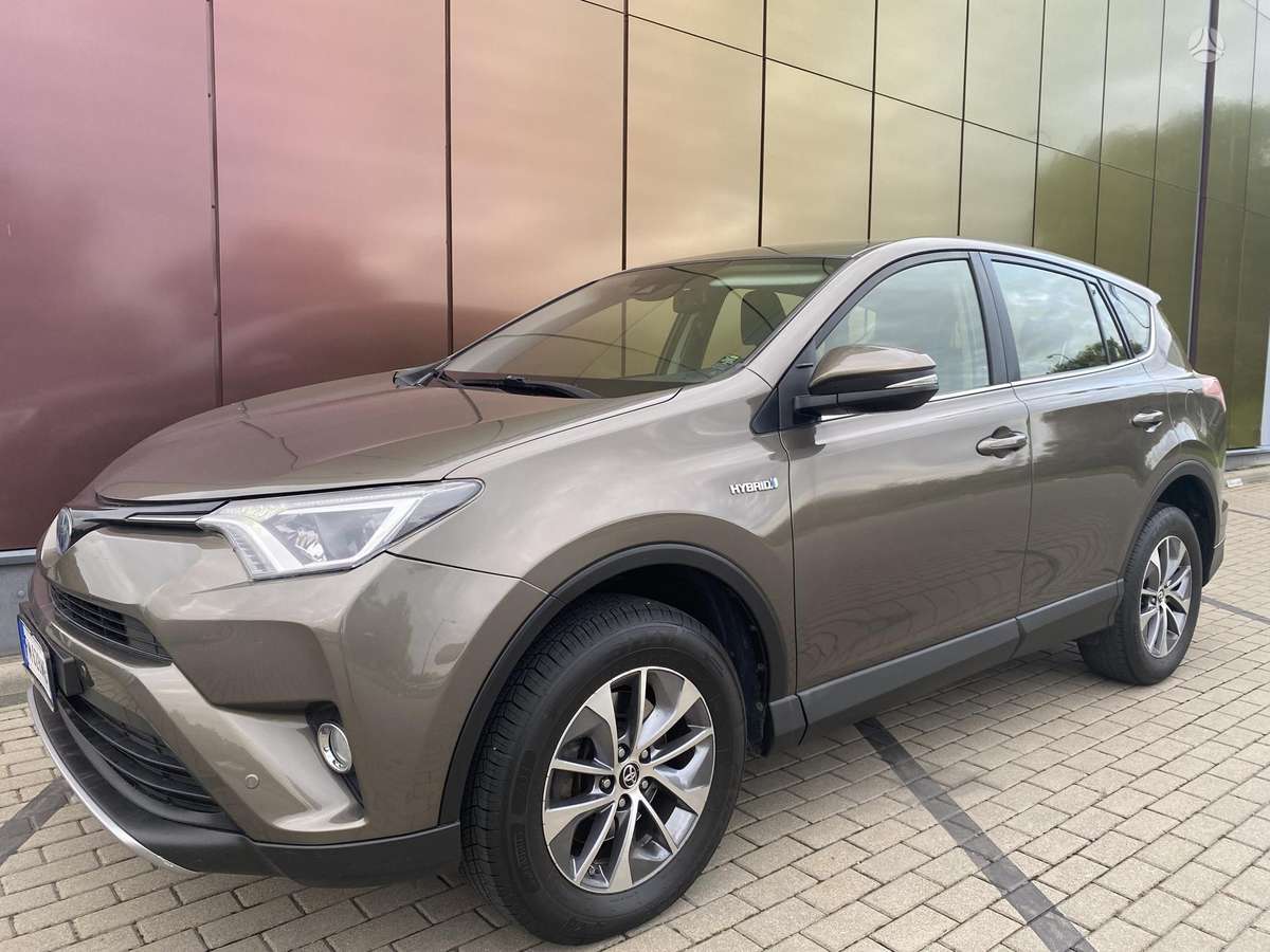 Toyota RAV4 - 5