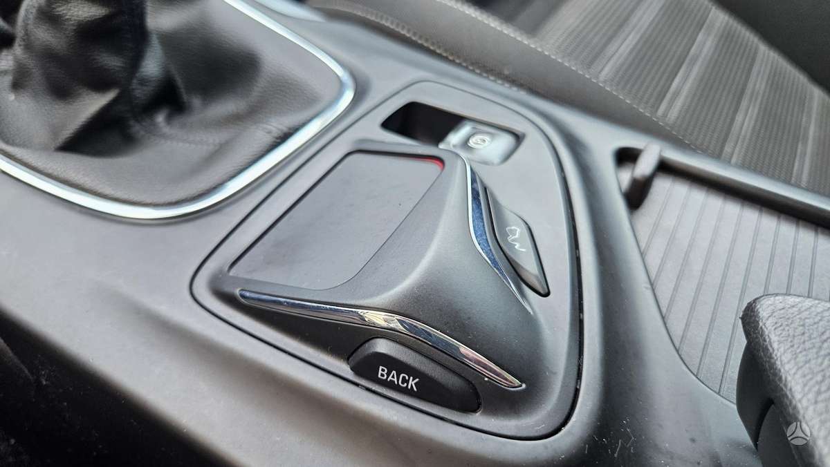 Opel Insignia, 2.0 l., universalas