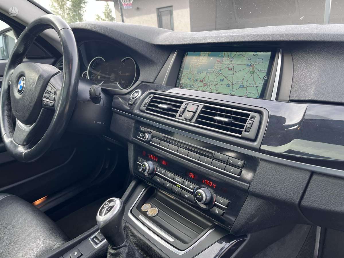 BMW 520, 2.0 l., wagon