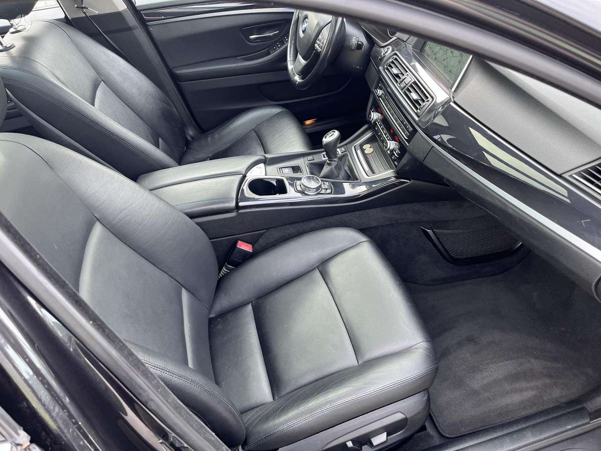 BMW 520, 2.0 l., universalas