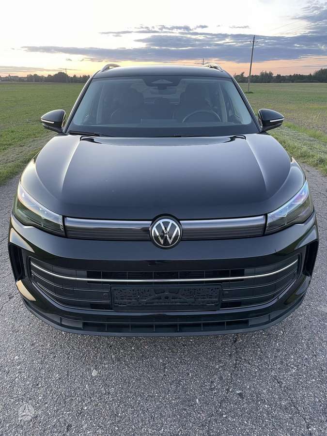 Volkswagen Tiguan - 5