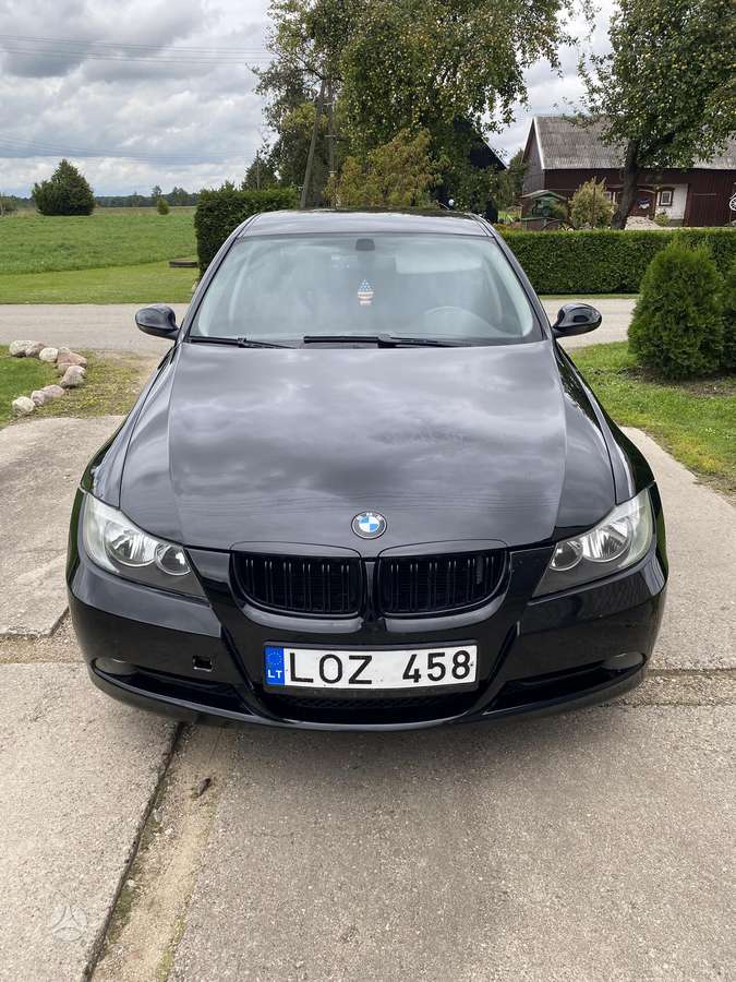 BMW 318 - 4