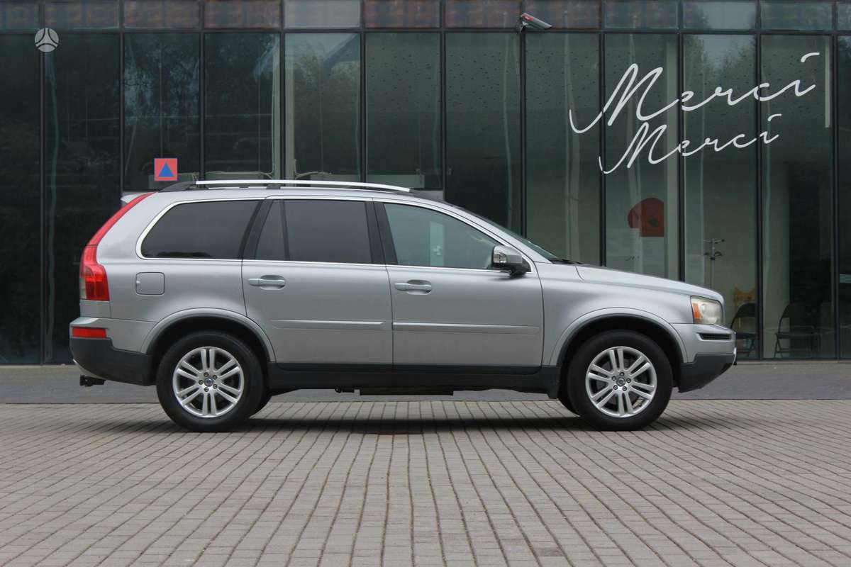 Volvo XC90 - 8