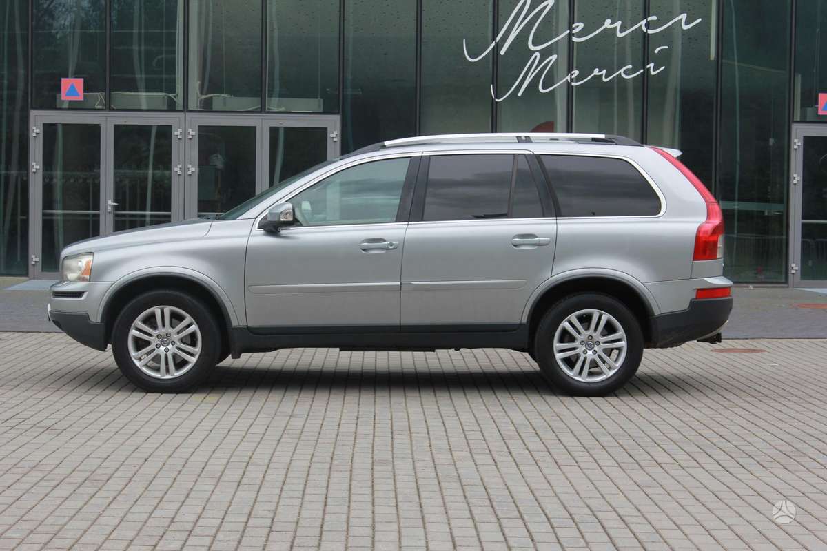 Volvo XC90 - 6