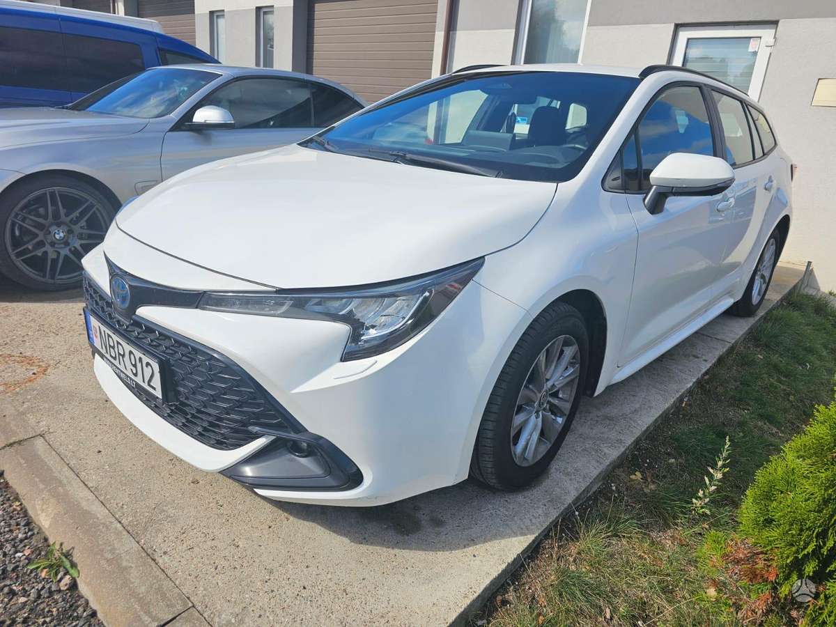 Toyota Corolla - 4