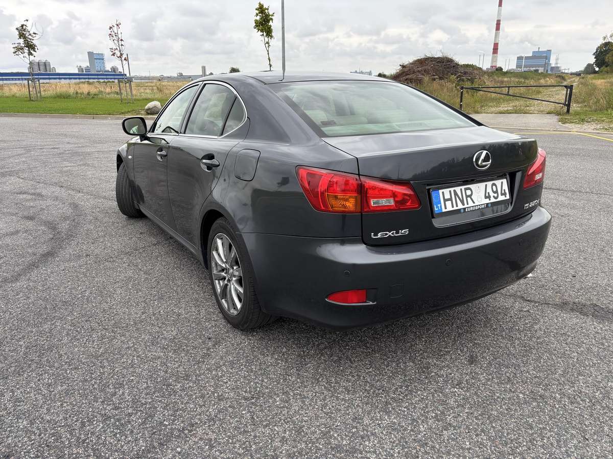 Lexus IS 220, 2.2 l., Седан
