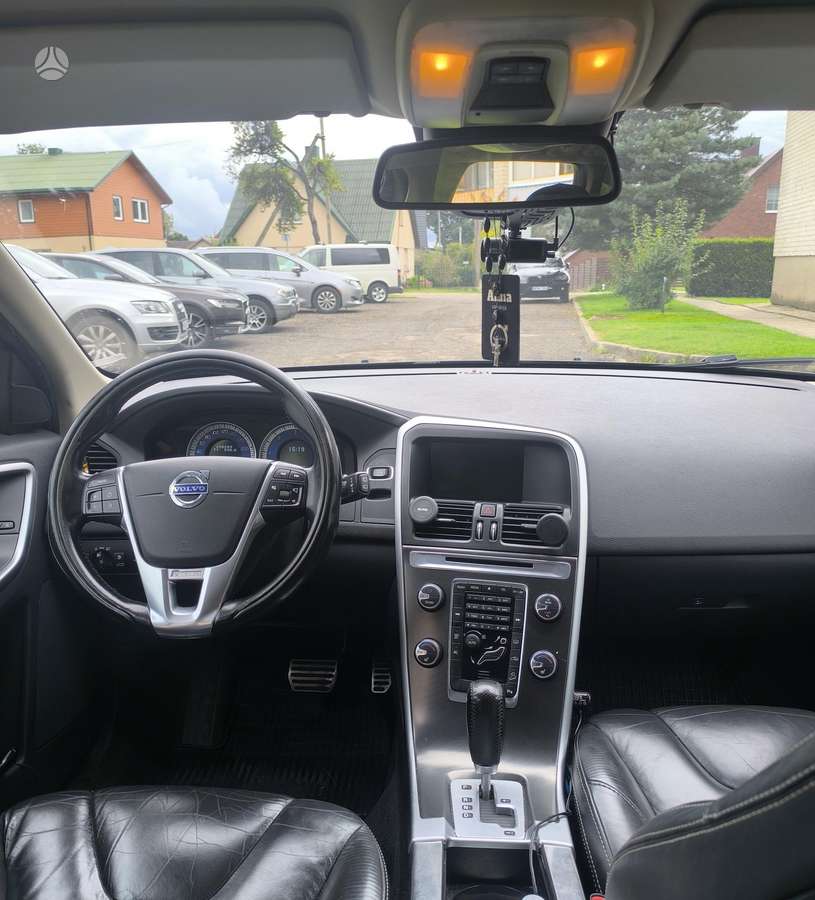Volvo XC60 - 4