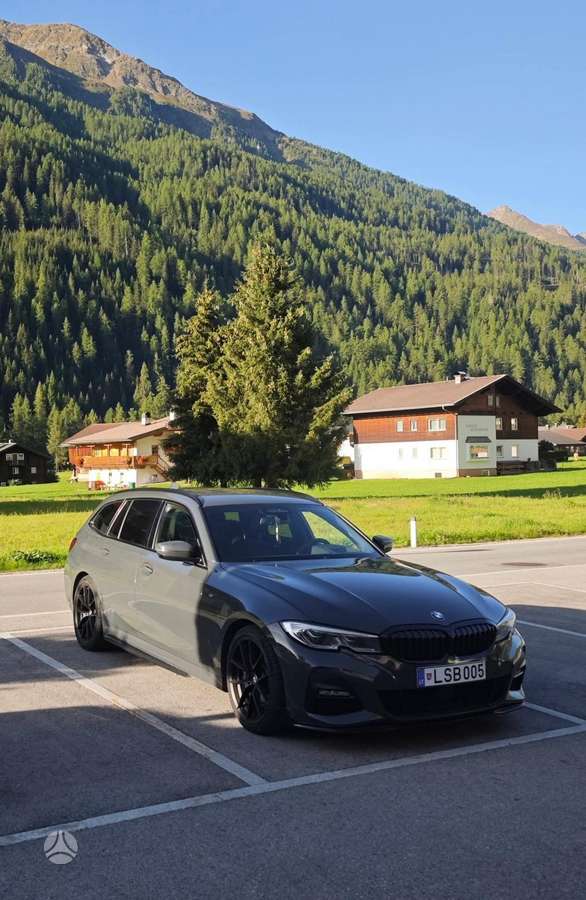 BMW 330 - 2