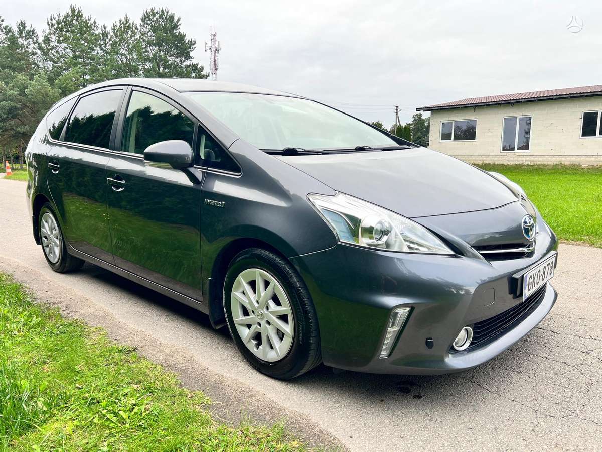 Toyota Prius+ - 5