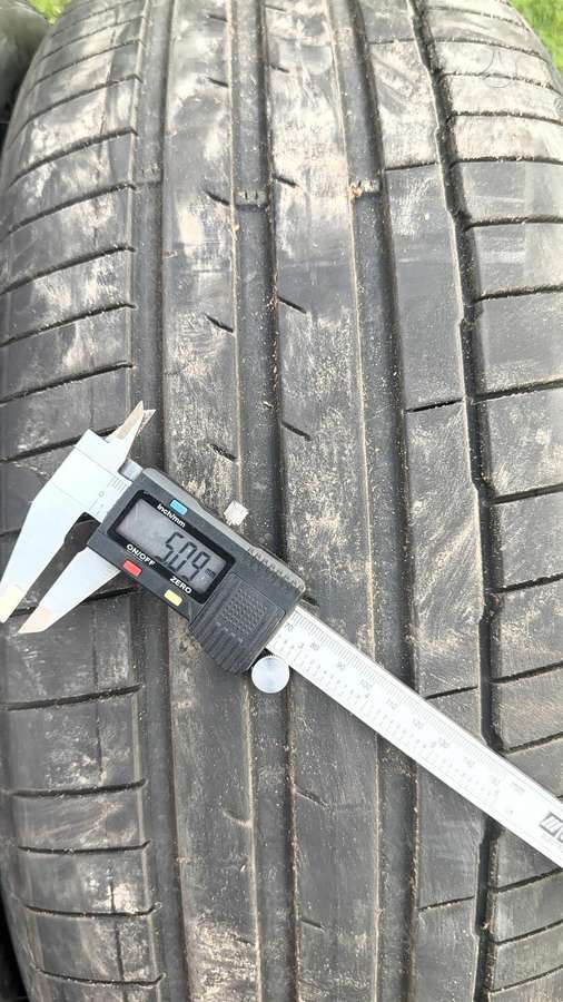 Bridgestone Hankook 255 50 r19, summer 235/55 R19