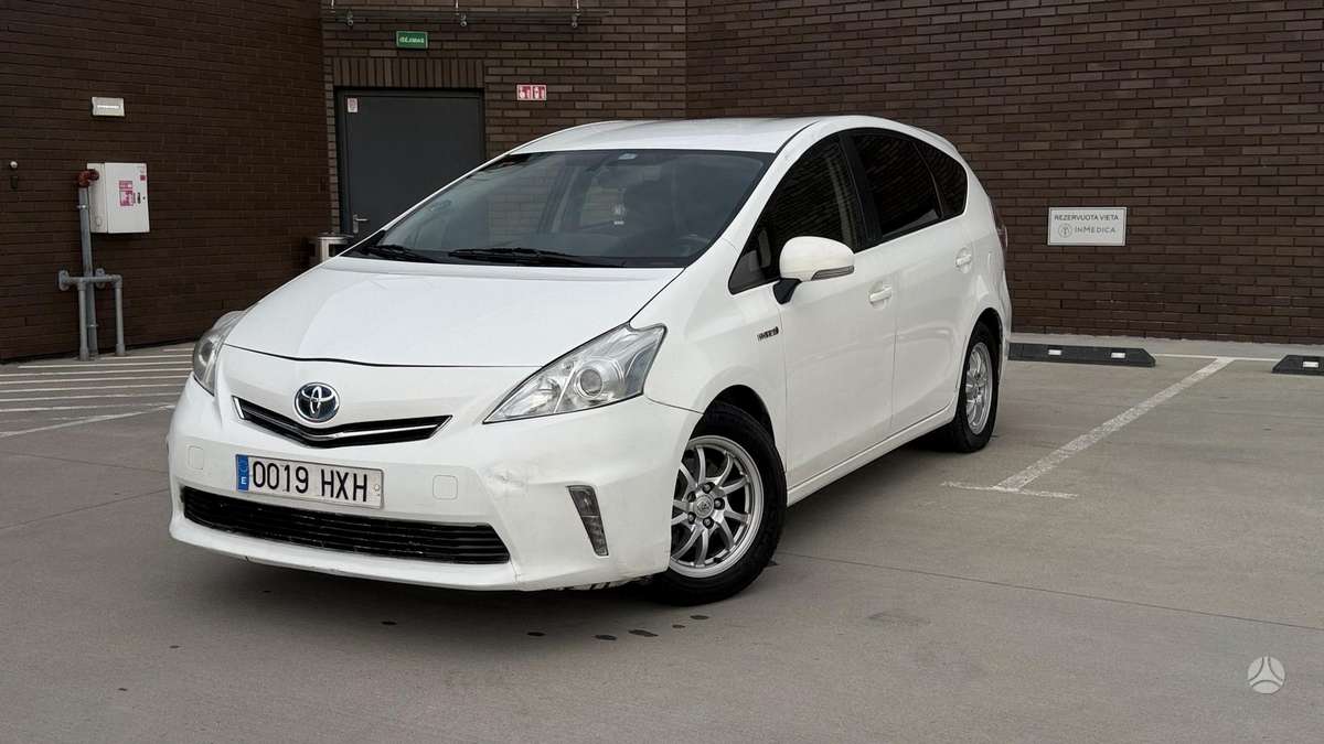 Toyota Prius+ - 2