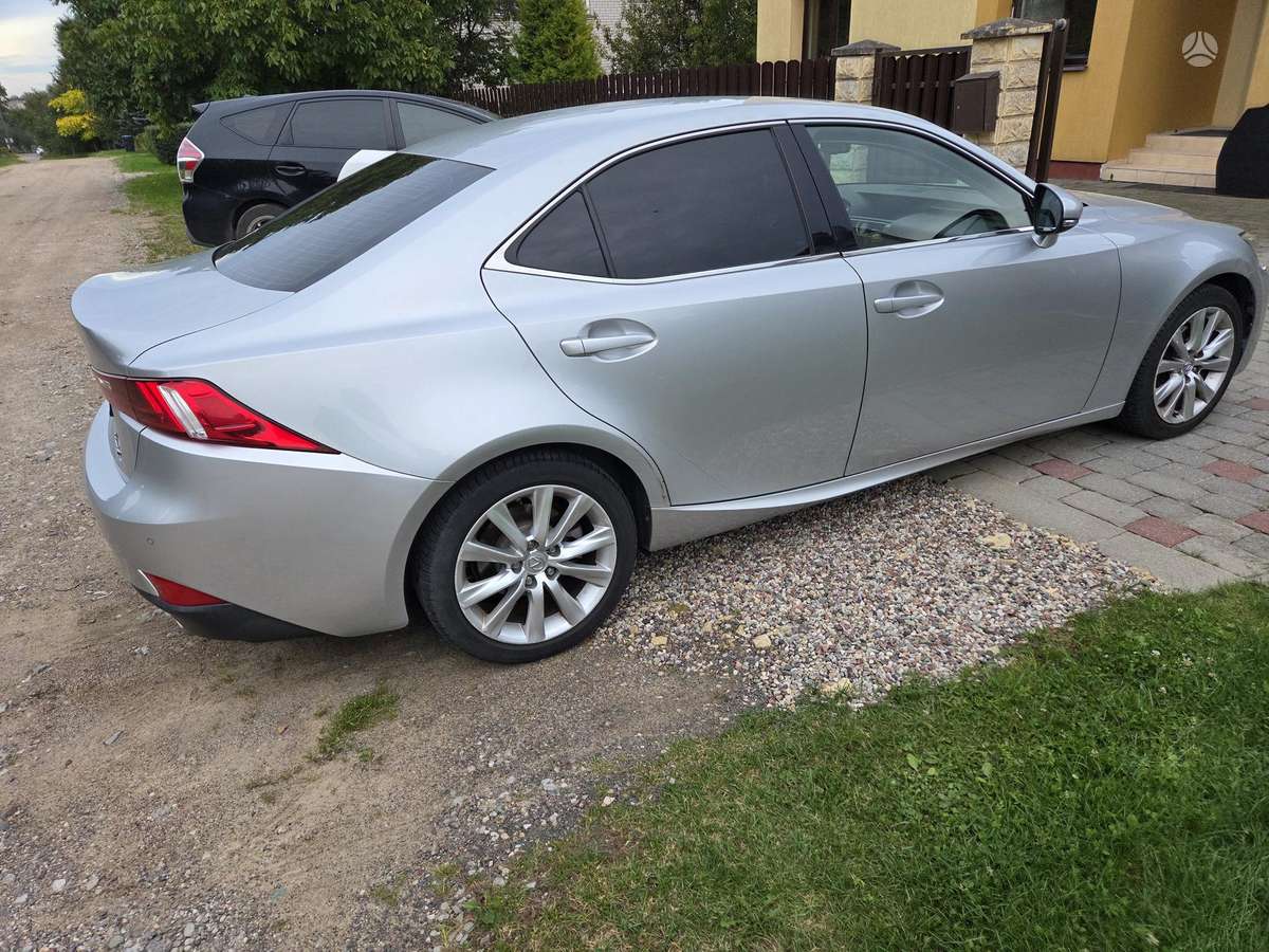 Lexus IS 250, 2.5 l., Седан