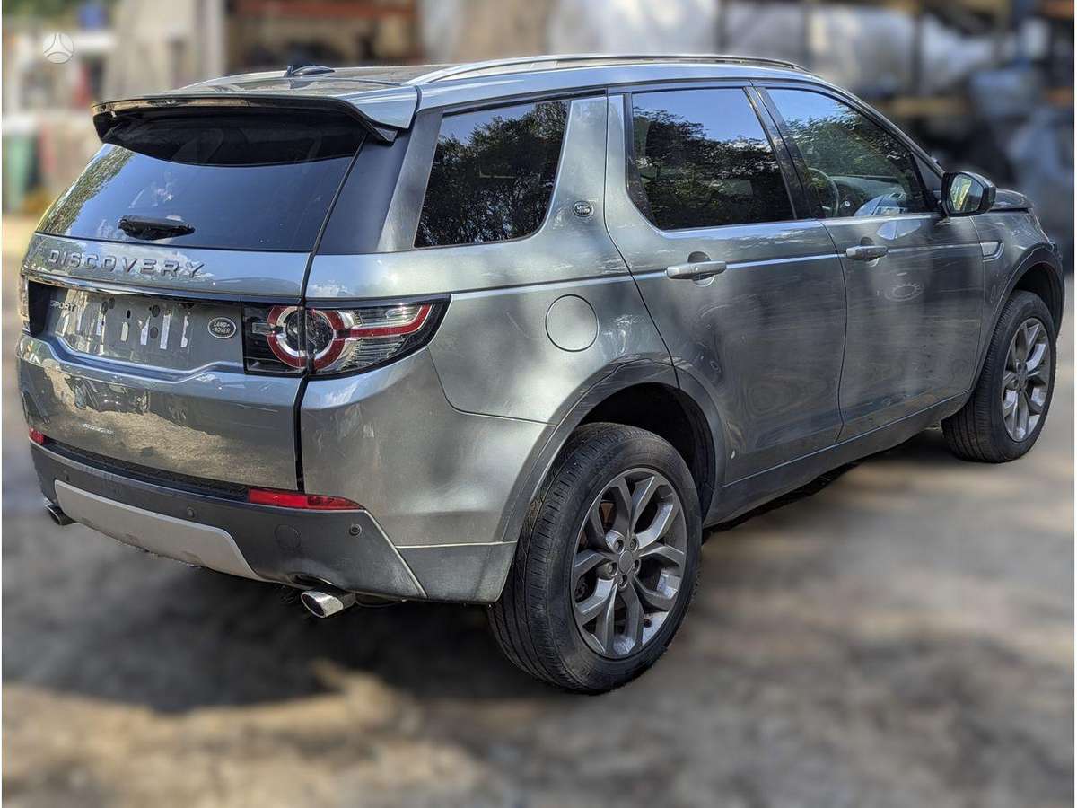 Land Rover Discovery Sport engine