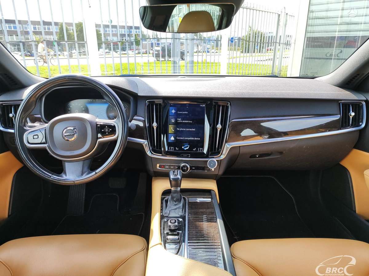 Volvo S90, 2.0 l., Седан