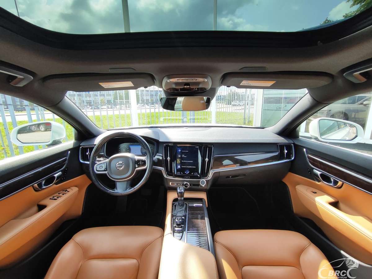 Volvo S90, 2.0 l., Седан