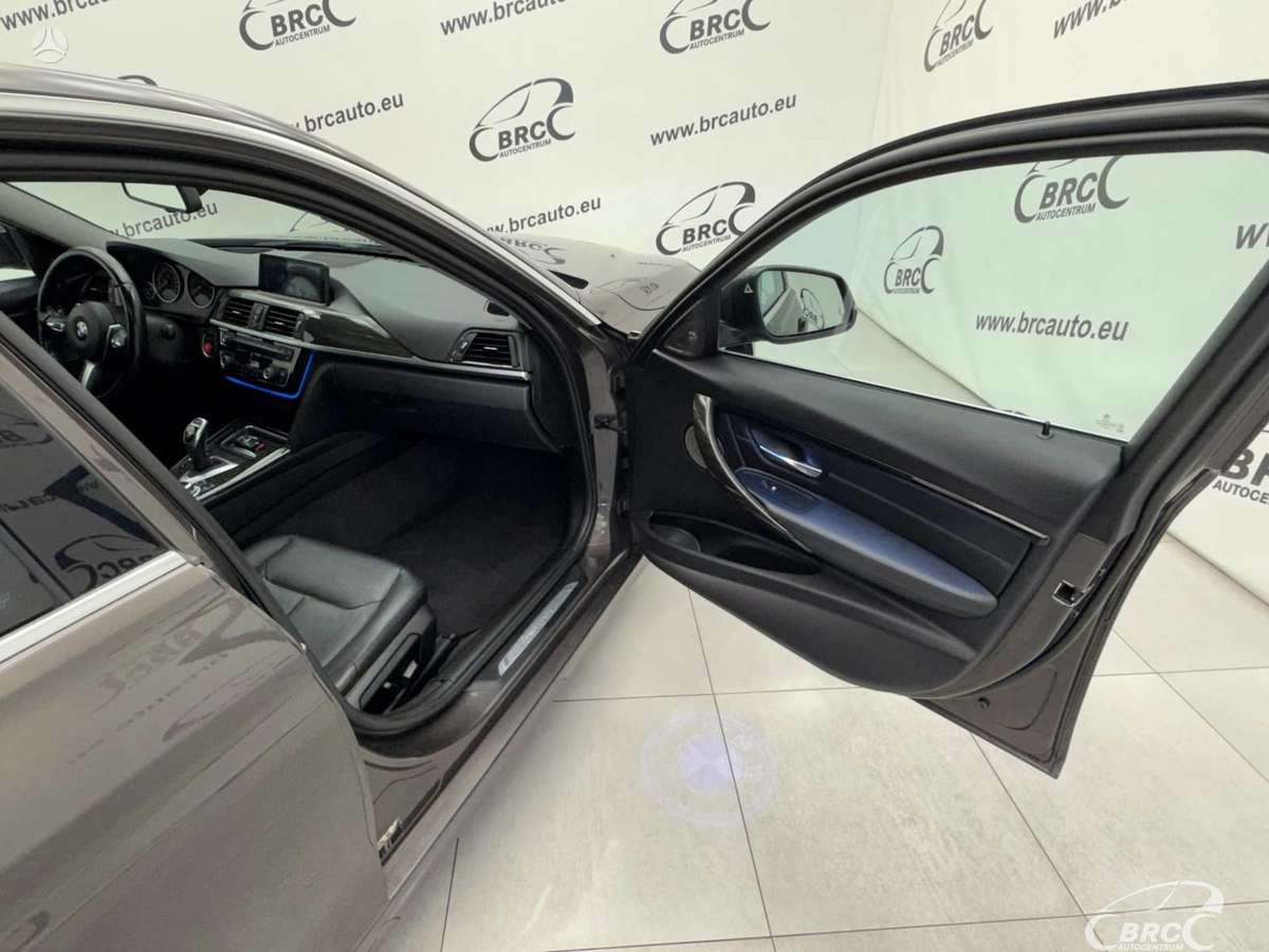 BMW 320, 2.0 l., Седан