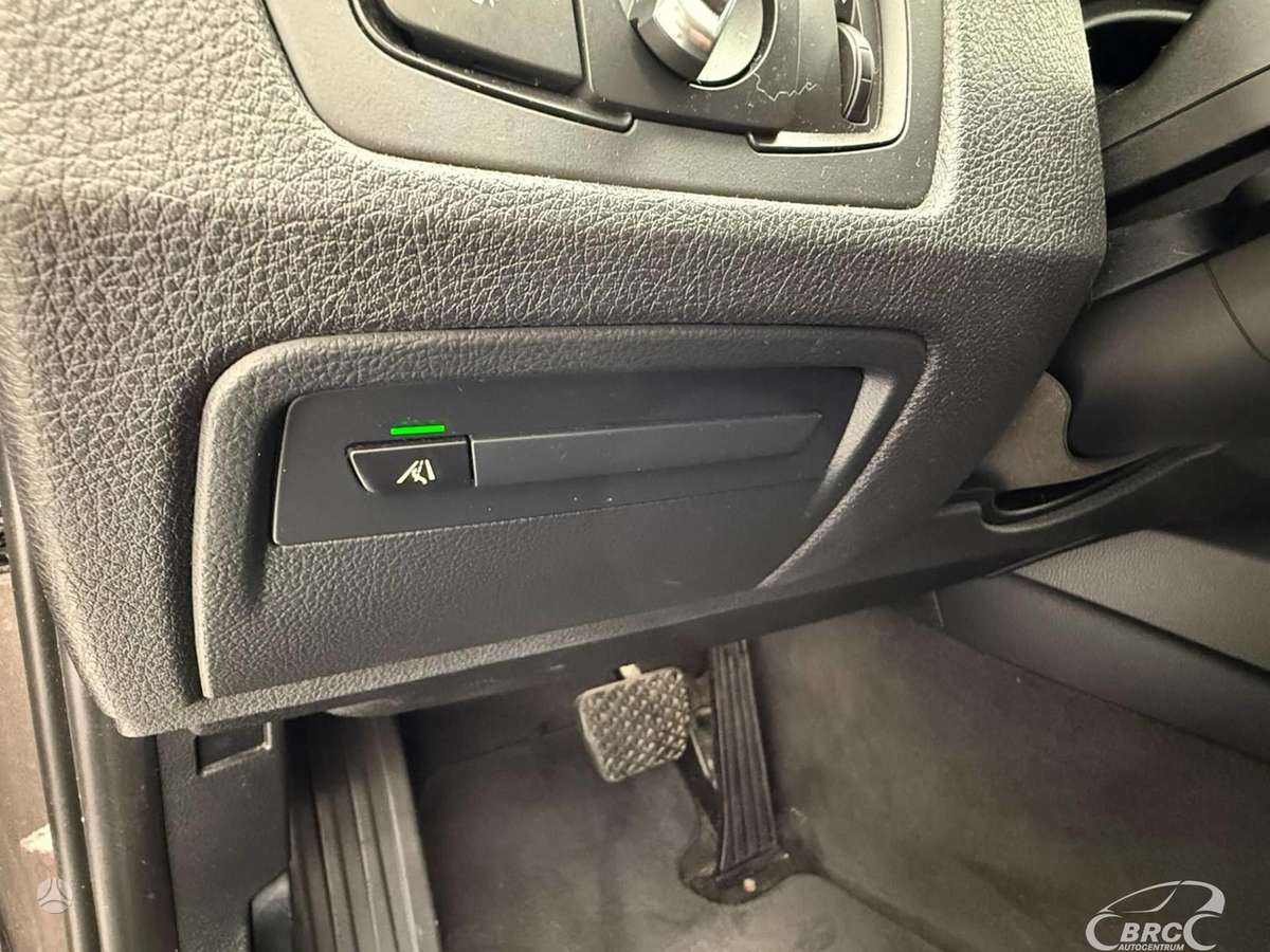 BMW 320, 2.0 l., Седан
