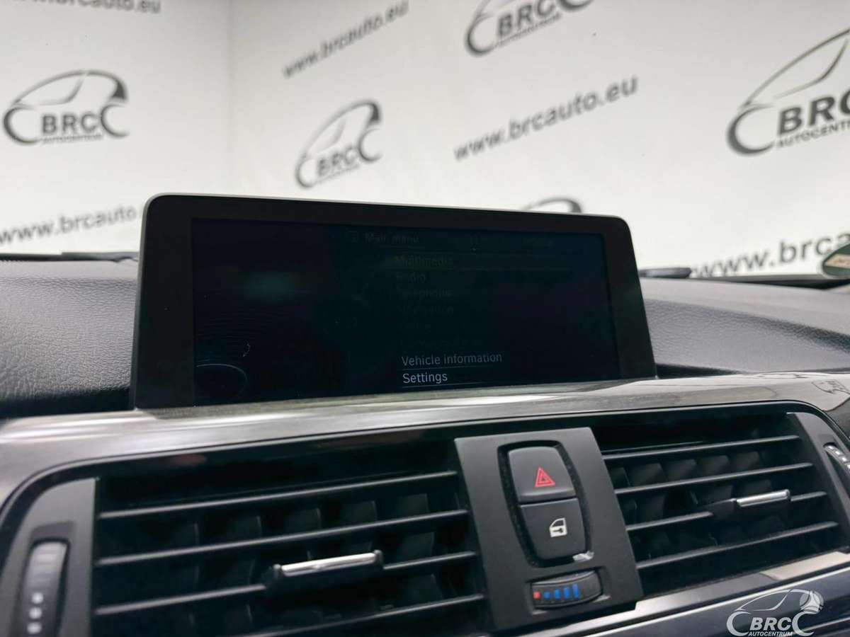 BMW 320, 2.0 l., Седан