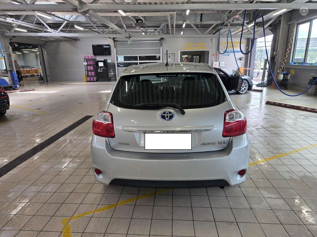 Toyota Auris - 6