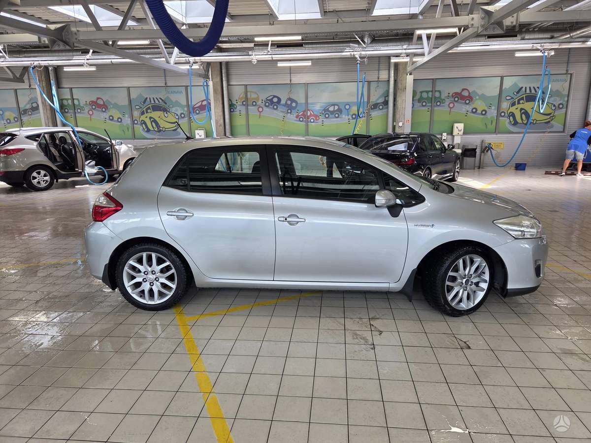 Toyota Auris - 8