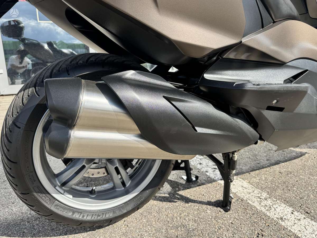 BMW C 650 GT 650cc, scooters / mopeds
