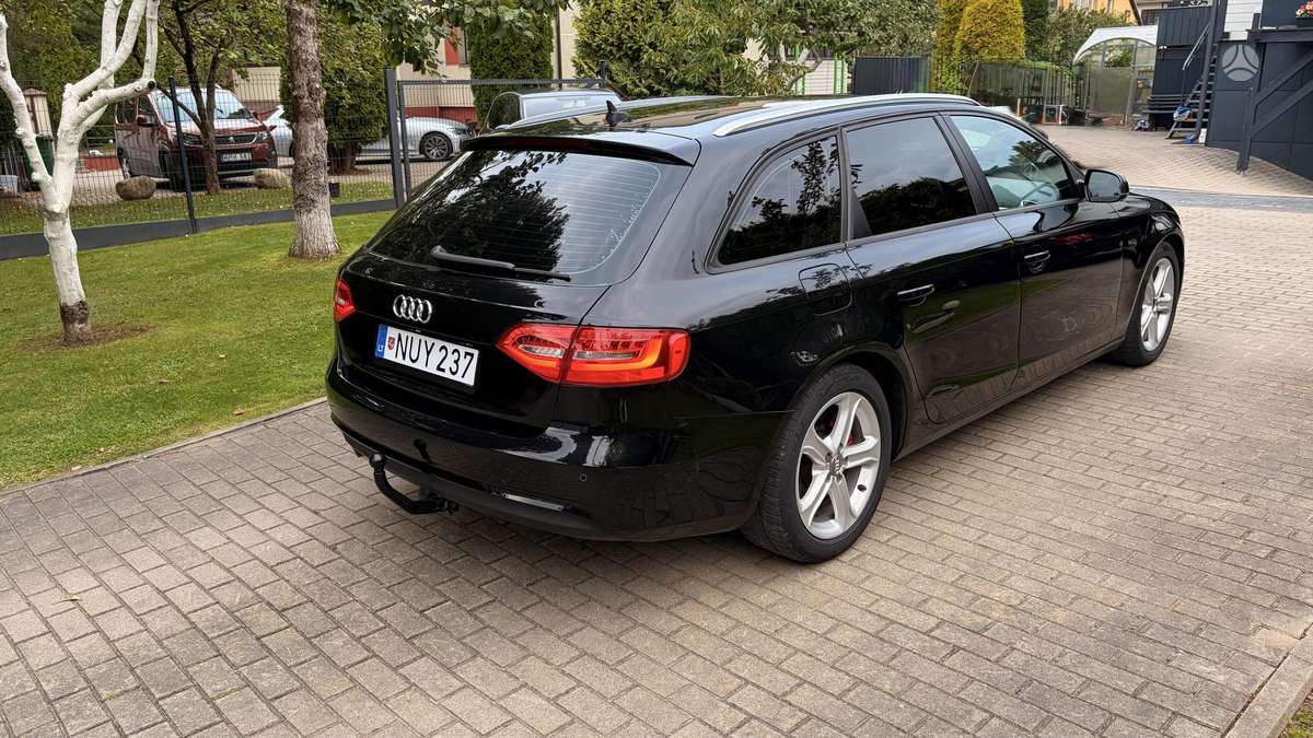 Audi A4, 2.0 l., Универсал