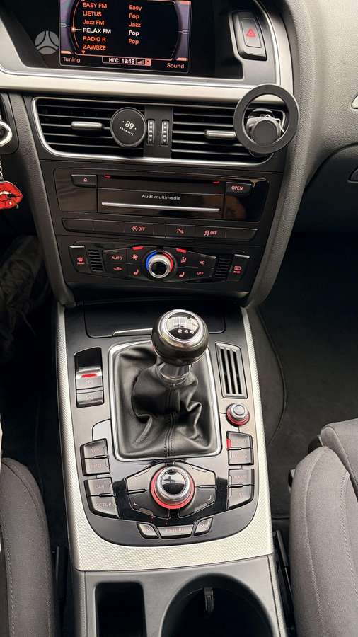 Audi A4, 2.0 l., universalas