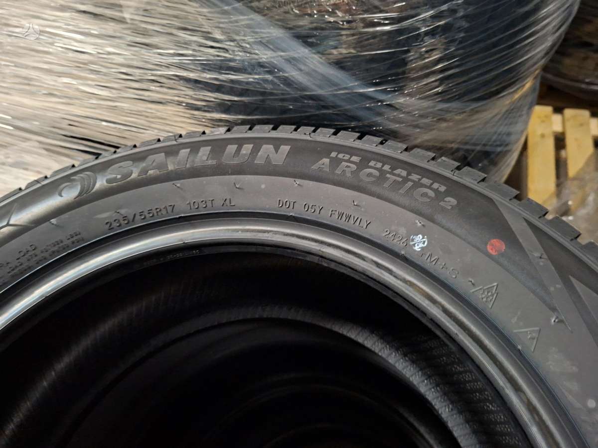 Sailun ARCTIC 2, winter 235/55 R17