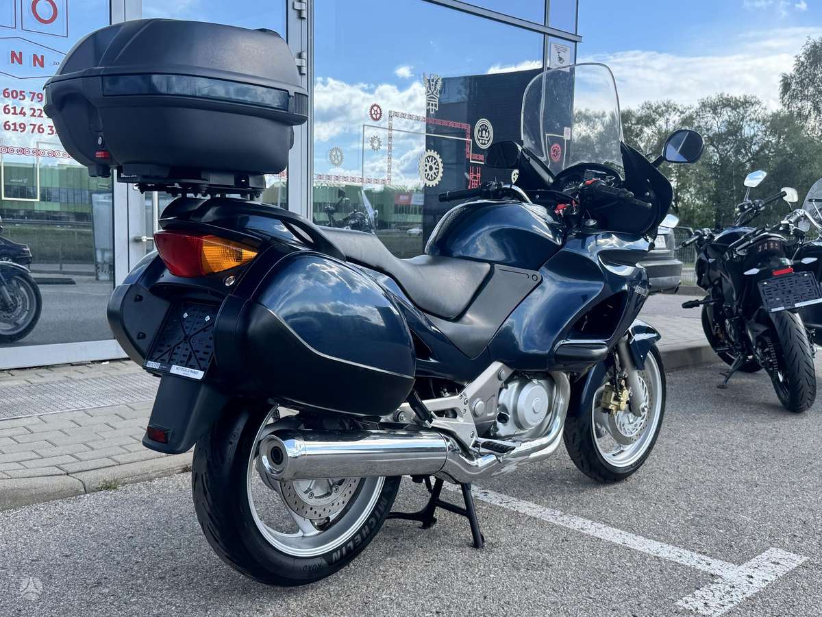 Honda NT 650cc, touring / sport touring