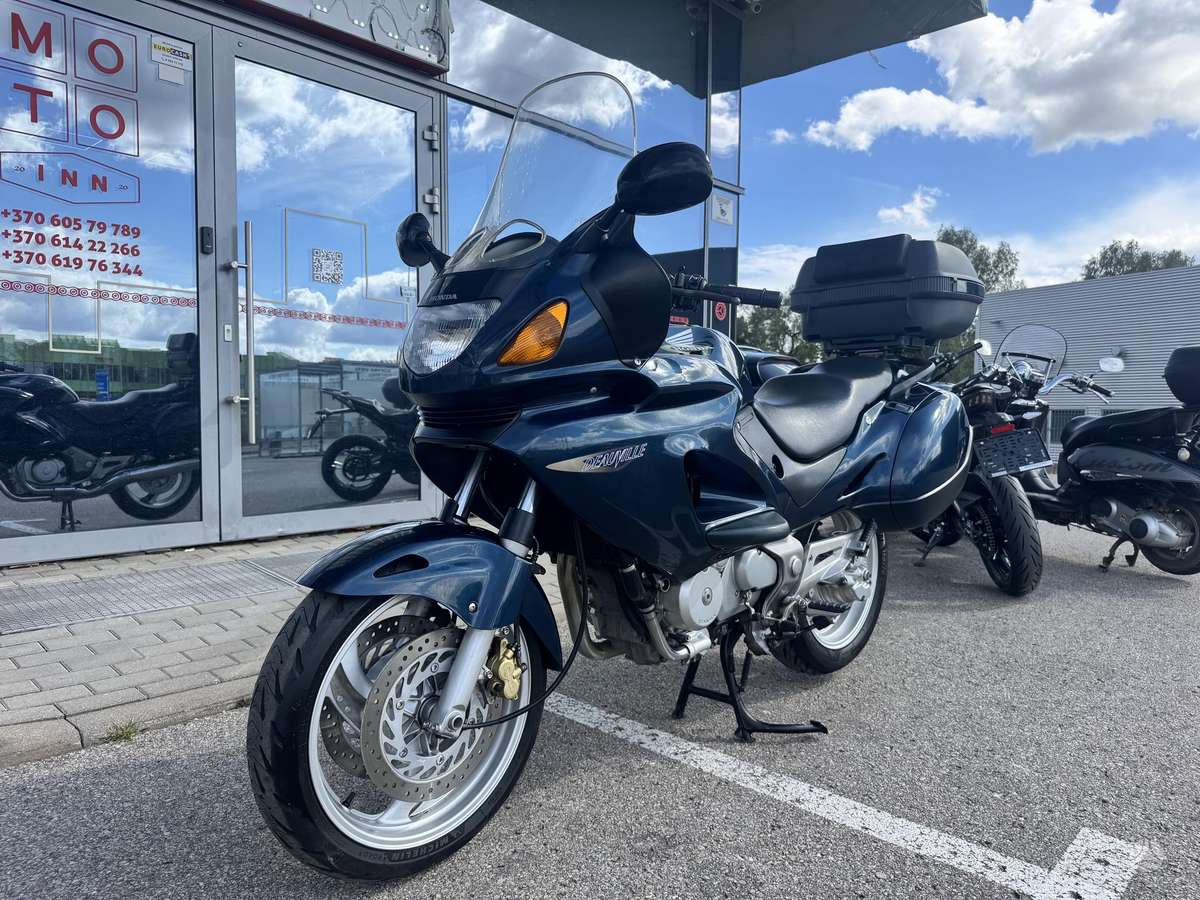 Honda NT 650cc, touring / sport touring