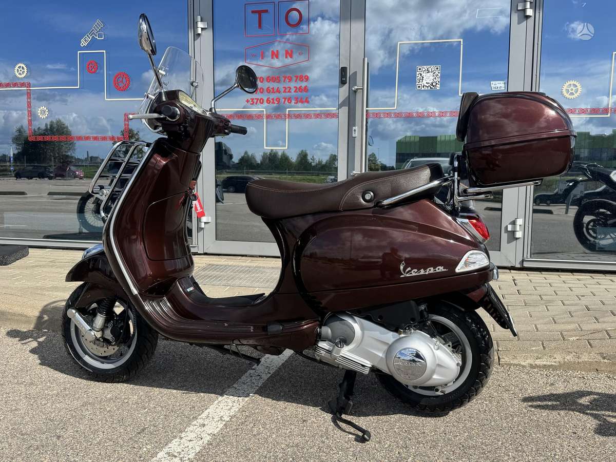Piaggio Vespa 125cc, мотороллеры / мопеды