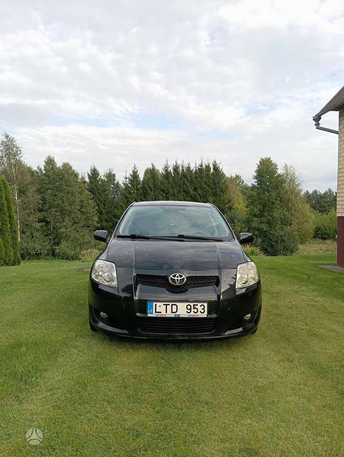 Toyota Auris, 2.0 l., hatchback